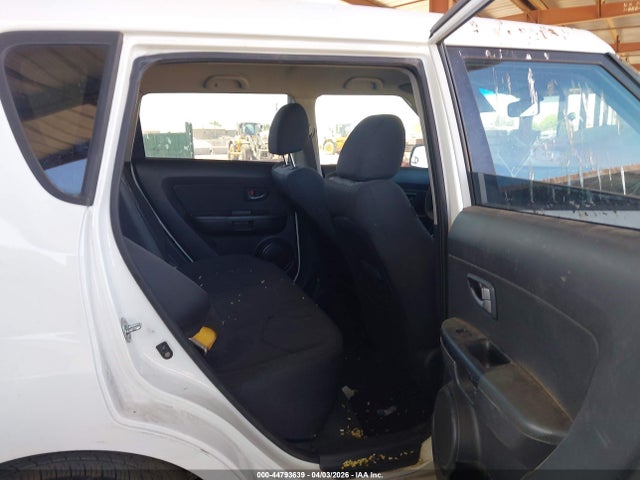 Продажа на аукционе авто 2011 Kia Soul +, vin: KNDJT2A22B7720028, номер лота: 44793639