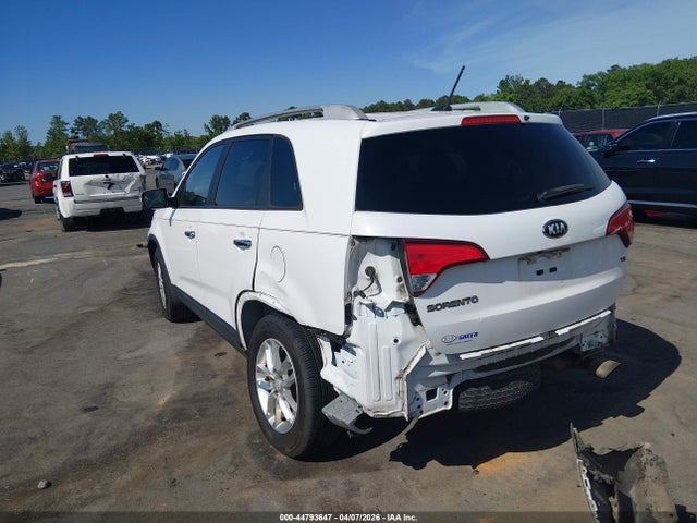 44793647 :رقم المزاد ، 5XYKT4A78FG612761 vin ، 2015 Kia Sorento Lx V6 مزاد بيع