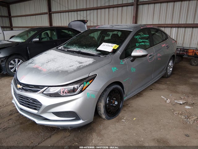 Chevrolet Cruze Lt Auto 2017 1G1BE5SM0H7161760 Image 2