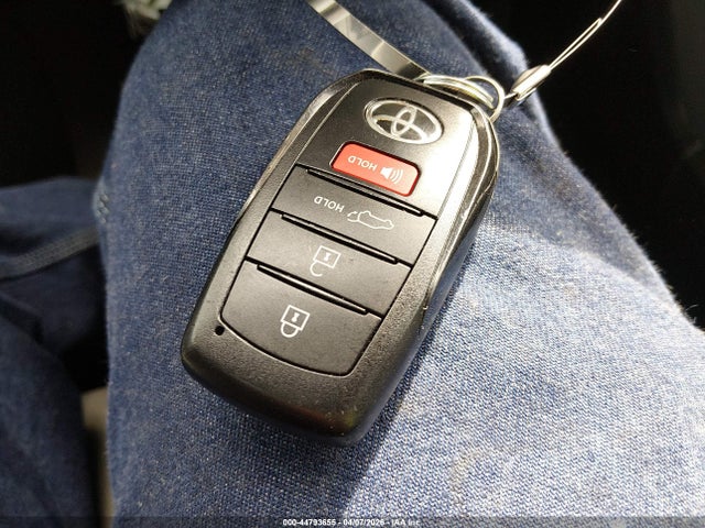 44793655 :رقم المزاد ، 5TDKDRBH7RS562587 vin ، 2024 Toyota Highlander Xle مزاد بيع