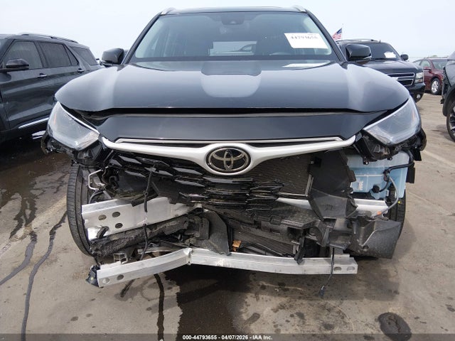 44793655 :رقم المزاد ، 5TDKDRBH7RS562587 vin ، 2024 Toyota Highlander Xle مزاد بيع
