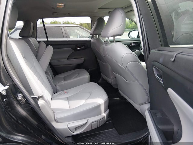 44793655 :رقم المزاد ، 5TDKDRBH7RS562587 vin ، 2024 Toyota Highlander Xle مزاد بيع