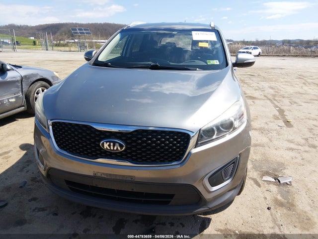 Aukcja sprzedaży 2017 Kia Sorento 3.3l Lx, vin: 5XYPGDA54HG328846, numer aukcji: 44793659