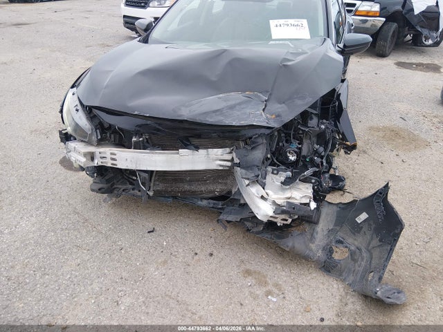 Aukcja sprzedaży 2019 Honda Civic Lx, vin: 19XFC2F6XKE023269, numer aukcji: 44793662