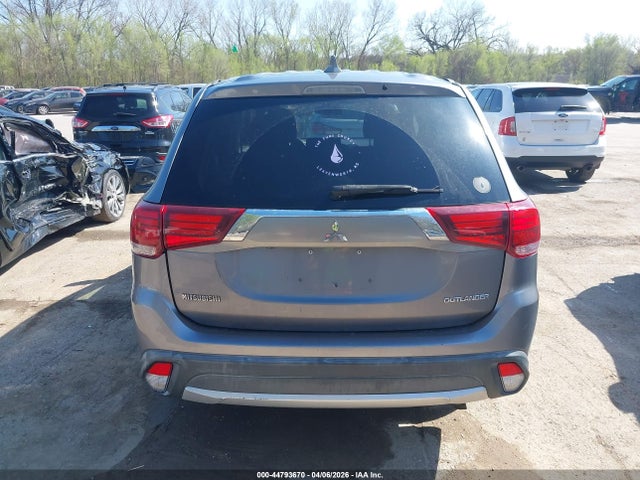 Продаж на аукціоні авто 2018 Mitsubishi Outlander Es, vin: JA4AD2A30JJ002804, номер лоту: 44793670