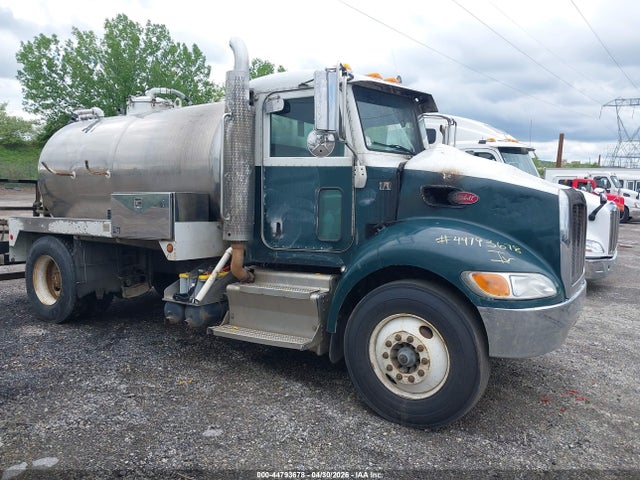 Продаж на аукціоні авто 2014 Peterbilt 337, vin: 2NP2HM6X2EM237797, номер лоту: 44793678