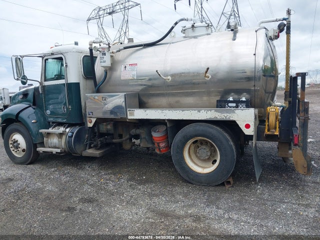 Продаж на аукціоні авто 2014 Peterbilt 337, vin: 2NP2HM6X2EM237797, номер лоту: 44793678