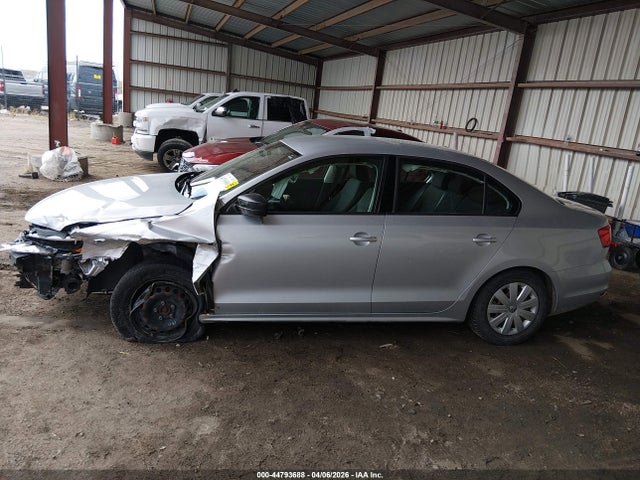 44793688 :رقم المزاد ، 3VW2K7AJ3FM404173 vin ، 2015 Volkswagen Jetta 2.0l S مزاد بيع