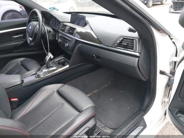 2016 Bmw 328i Gran Turismo Xdrive მანქანა იყიდება აუქციონზე, vin: WBA8Z5C53GG501153, აუქციონის ნომერი: 44793692
