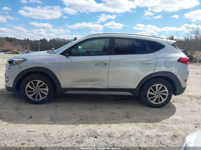 Продаж на аукціоні авто 2018 Hyundai Tucson Sel, vin: KM8J3CA41JU725000, номер лоту: 44793710