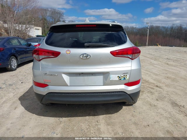 Продаж на аукціоні авто 2018 Hyundai Tucson Sel, vin: KM8J3CA41JU725000, номер лоту: 44793710