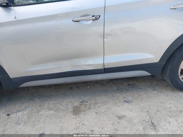 Продаж на аукціоні авто 2018 Hyundai Tucson Sel, vin: KM8J3CA41JU725000, номер лоту: 44793710