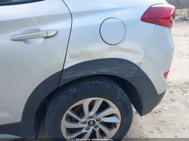 Продаж на аукціоні авто 2018 Hyundai Tucson Sel, vin: KM8J3CA41JU725000, номер лоту: 44793710
