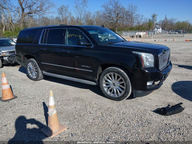 Продаж на аукціоні авто 2015 Gmc Yukon Xl 1500 Denali, vin: 1GKS2JKJ2FR172800, номер лоту: 44793713