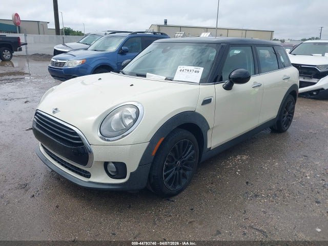 2019 MINI CLUBMAN WMWLN5C56K2G82506 Photo 1