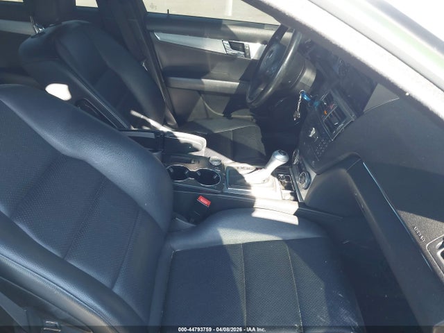 Продаж на аукціоні авто 2008 Mercedes-benz C 300 Luxury 4matic/sport 4matic, vin: WDDGF81X08F049141, номер лоту: 44793759