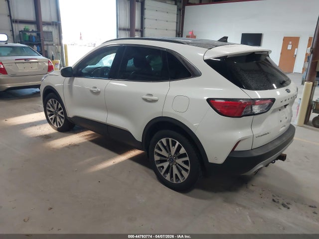Продажа на аукционе авто 2020 Ford Escape Titanium, vin: 1FMCU9J9XLUB48538, номер лота: 44793774