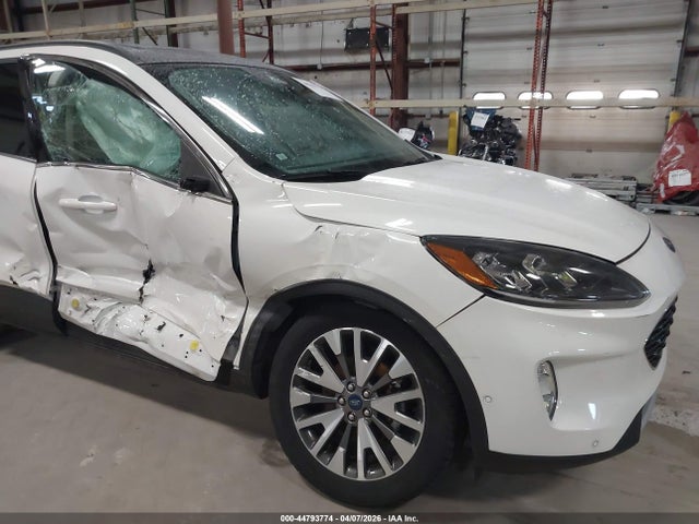 Продажа на аукционе авто 2020 Ford Escape Titanium, vin: 1FMCU9J9XLUB48538, номер лота: 44793774