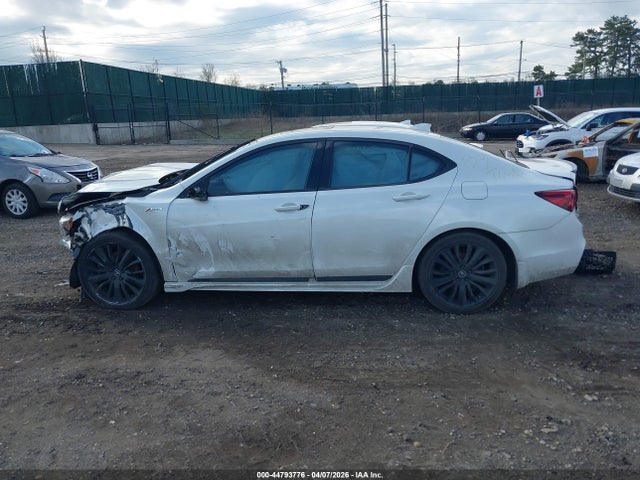 Продажа на аукционе авто 2018 Acura Tlx Tech   A-spec Pkgs, vin: 19UUB2F62JA001943, номер лота: 44793776