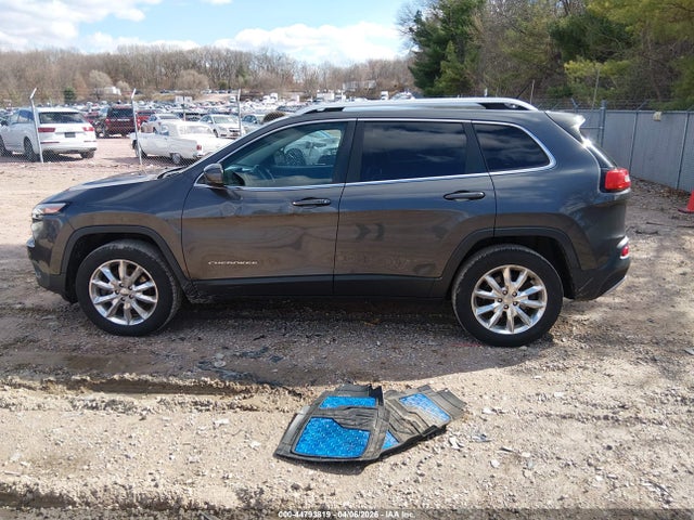 2015 Jeep Cherokee Limited მანქანა იყიდება აუქციონზე, vin: 1C4PJMDSXFW664598, აუქციონის ნომერი: 44793819