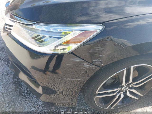 1HGCR3F95HA004983 Honda Accord Touring V6