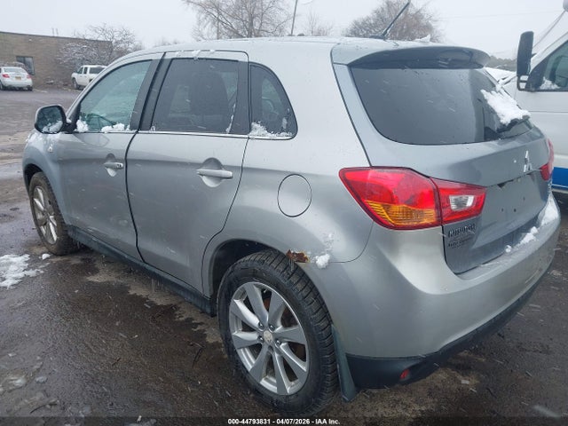 2015 MITSUBISHI OUTLANDER SPORT 4A4AR4AUXFE008890 Photo 2