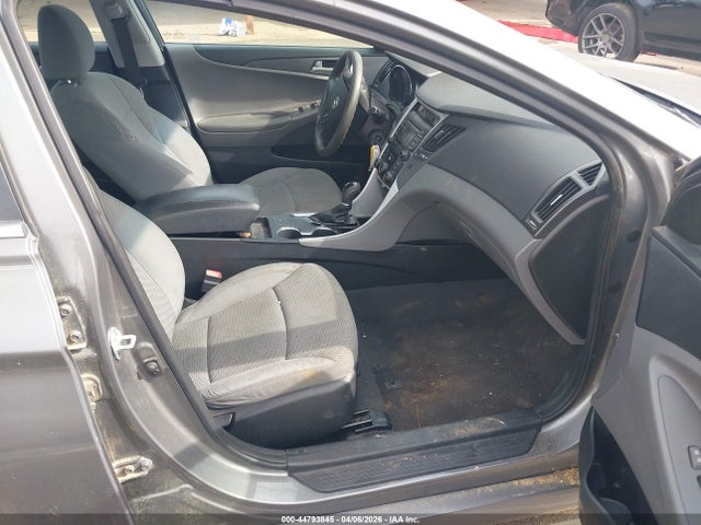 5NPEB4AC0EH859275 Hyundai SONATA GLS