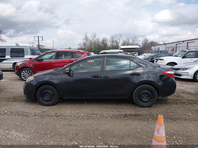 44793848 :رقم المزاد ، 2T1BURHE4FC293644 vin ، 2015 Toyota Corolla S مزاد بيع