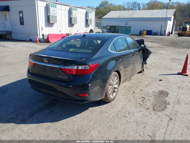 44793851 :رقم المزاد ، JTHBW1GG8E2053913 vin ، 2014 Lexus Es 300h مزاد بيع