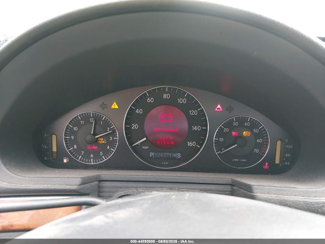 44793900 :رقم المزاد ، WDBUF65J63A157839 vin ، 2003 Mercedes-benz E 320 مزاد بيع