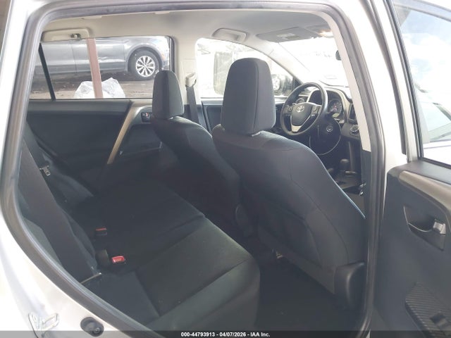 Продаж на аукціоні авто 2015 Toyota Rav4 Le, vin: JTMZFREV5FJ040754, номер лоту: 44793913