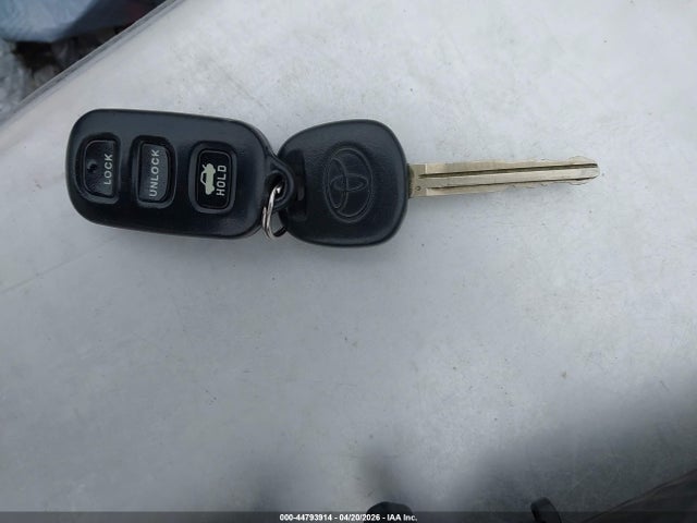 2005 Toyota Camry Xle V6 მანქანა იყიდება აუქციონზე, vin: JTDBF30K050160378, აუქციონის ნომერი: 44793914