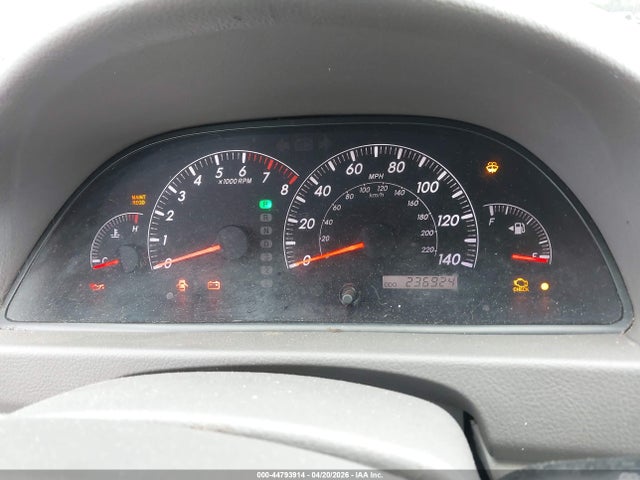 2005 Toyota Camry Xle V6 მანქანა იყიდება აუქციონზე, vin: JTDBF30K050160378, აუქციონის ნომერი: 44793914