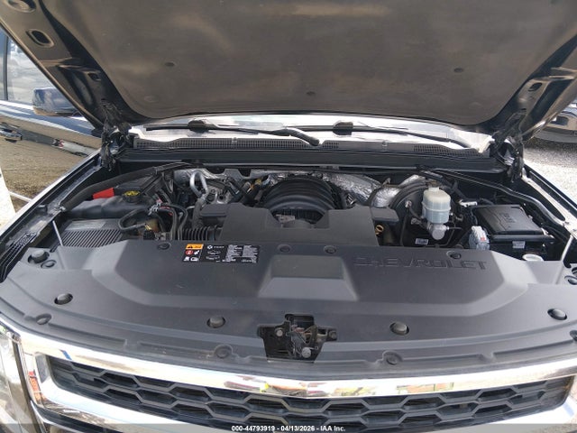 Продажа на аукционе авто 2016 Chevrolet Suburban Ls, vin: 1GNSCGKC1GR243104, номер лота: 44793919