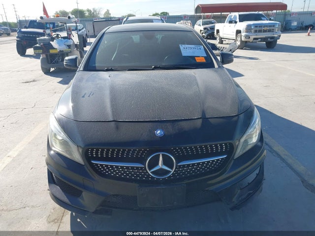 44793924 :رقم المزاد ، WDDSJ4EB6FN181176 vin ، 2015 Mercedes-benz Cla 250 مزاد بيع