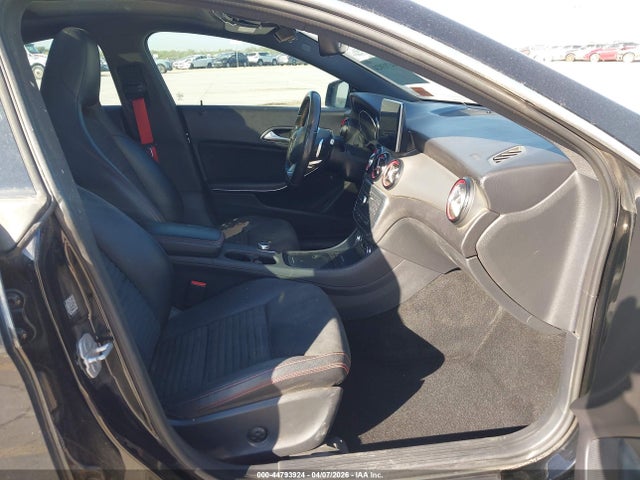 44793924 :رقم المزاد ، WDDSJ4EB6FN181176 vin ، 2015 Mercedes-benz Cla 250 مزاد بيع