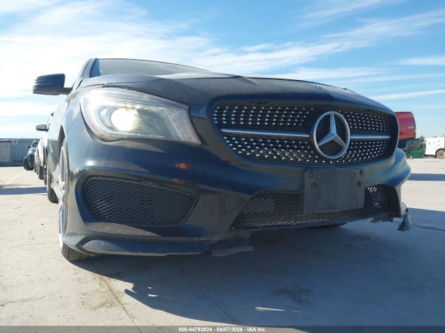 44793924 :رقم المزاد ، WDDSJ4EB6FN181176 vin ، 2015 Mercedes-benz Cla 250 مزاد بيع