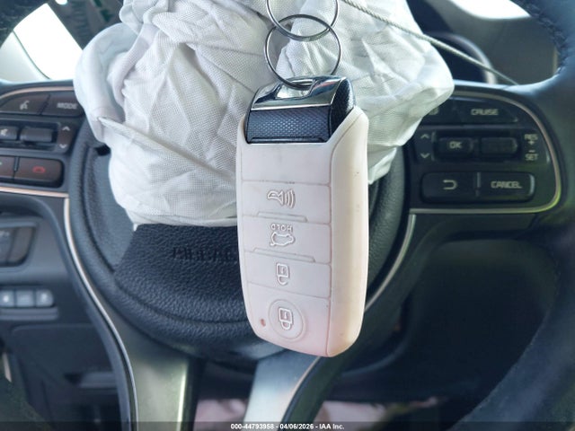 Продажа на аукционе авто 2016 Kia Optima Ex, vin: 5XXGU4L38GG069317, номер лота: 44793958