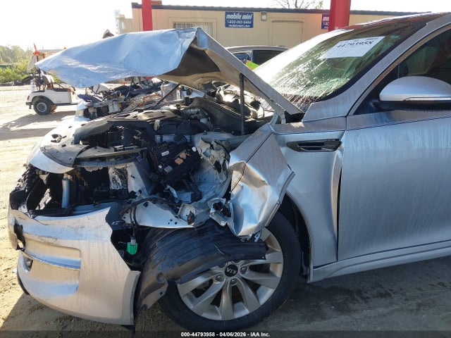 Продажа на аукционе авто 2016 Kia Optima Ex, vin: 5XXGU4L38GG069317, номер лота: 44793958