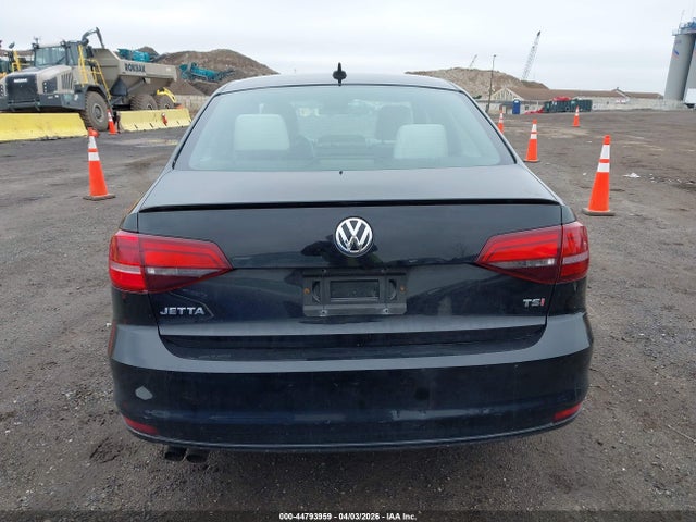 2016 Volkswagen Jetta 1.8t Sport მანქანა იყიდება აუქციონზე, vin: 3VWD17AJXGM303158, აუქციონის ნომერი: 44793959