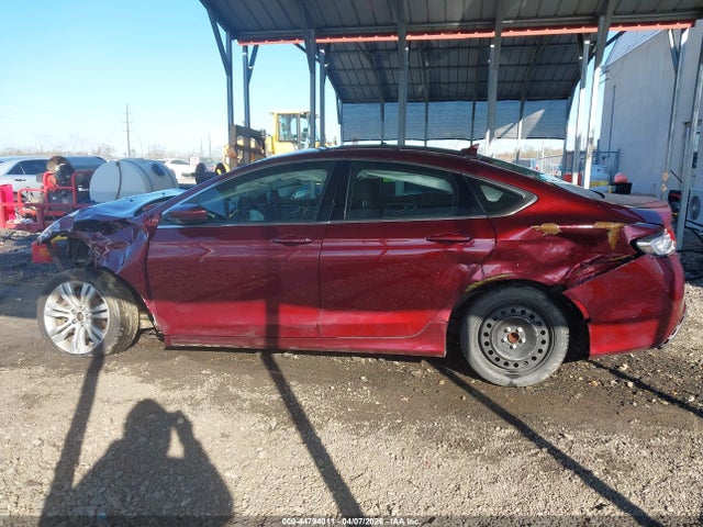 44794011 :رقم المزاد ، 1C3CCCABXFN606170 vin ، 2015 Chrysler 200 Limited مزاد بيع