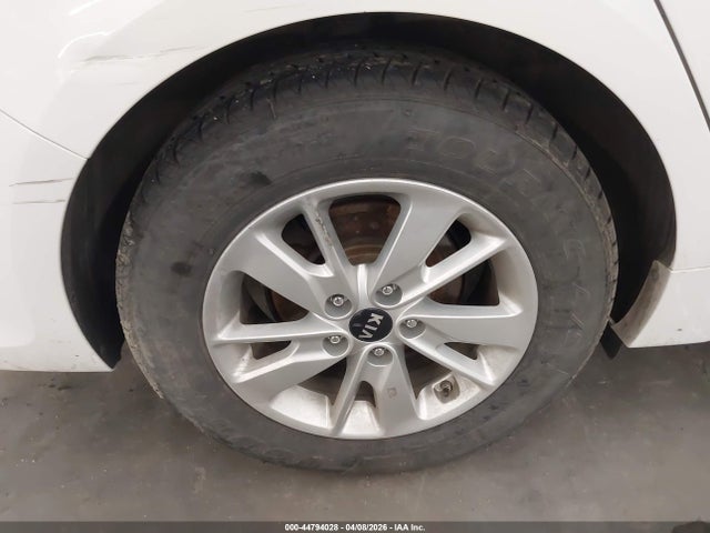 44794028 :رقم المزاد ، 5XXGT4L33GG119141 vin ، 2016 Kia Optima Lx مزاد بيع