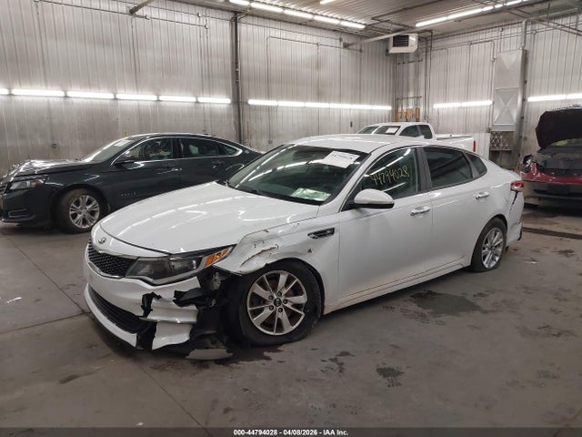 44794028 :رقم المزاد ، 5XXGT4L33GG119141 vin ، 2016 Kia Optima Lx مزاد بيع