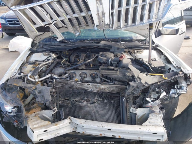 2012 LINCOLN MKZ 3LNHL2GC5CR829961 Photo 9