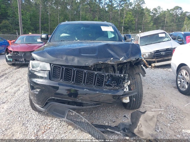 1C4RJFAG2HC885444 Jeep Grand Cherokee Laredo 4x4