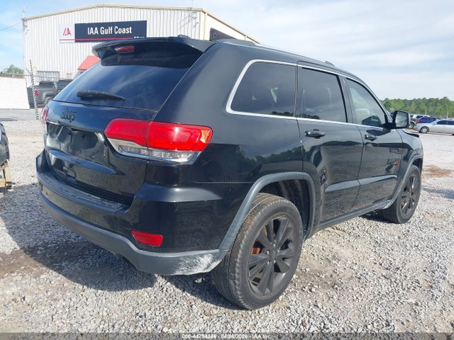 1C4RJFAG2HC885444 Jeep Grand Cherokee Laredo 4x4
