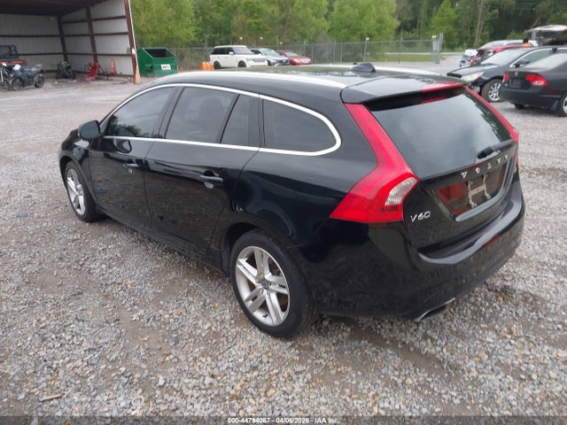 2015 VOLVO V60 YV140MEK8F1256466 Photo 2