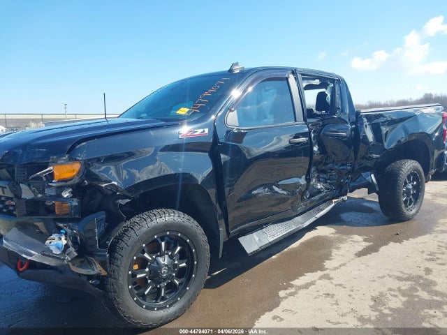 Aukcja sprzedaży 2021 Chevrolet Silverado 1500 4wd  Short Bed Custom Trail Boss, vin: 3GCPYCEF4MG401641, numer aukcji: 44794071