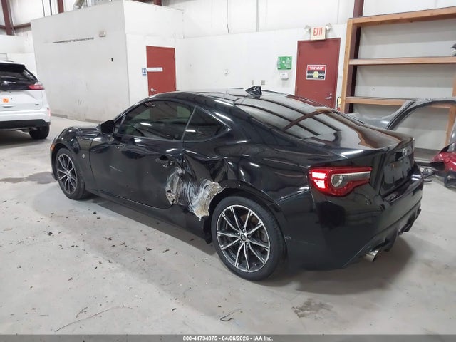 JF1ZNAA13H8709076 Toyota 86