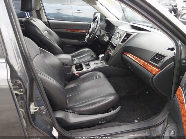 Aukcja sprzedaży 2011 Subaru Outback 2.5i Limited, vin: 4S4BRCKC9B3402880, numer aukcji: 44794092